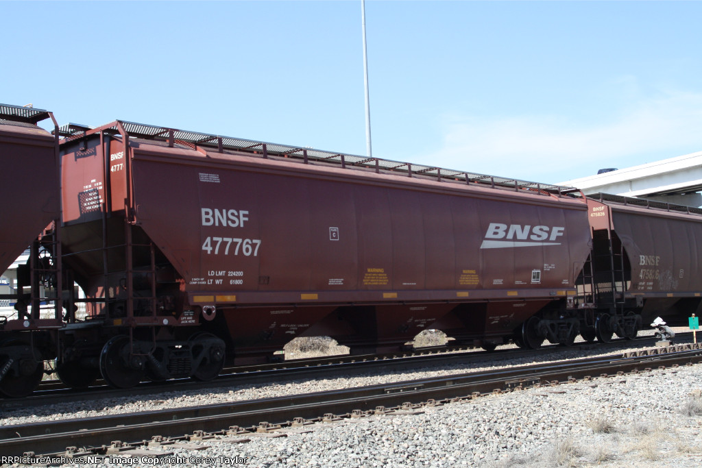 BNSF 477767